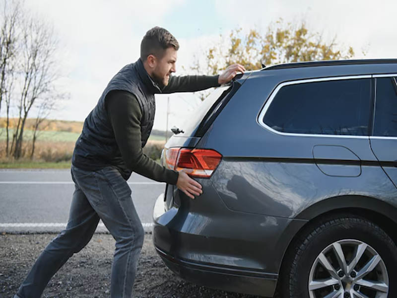 عوارض روشن كردن ماشين با هل دادن